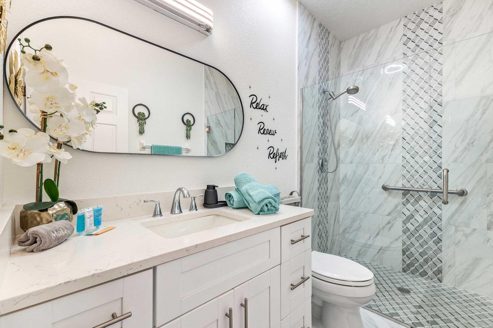 Fun-filled Mins From W Pool Hot Tub & Games Holiday home Orlando