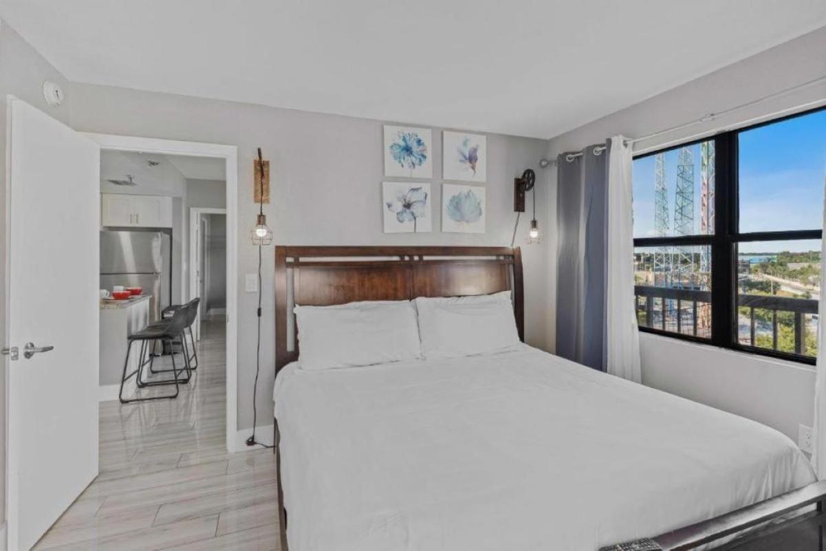 3805 Enclave * Orlando