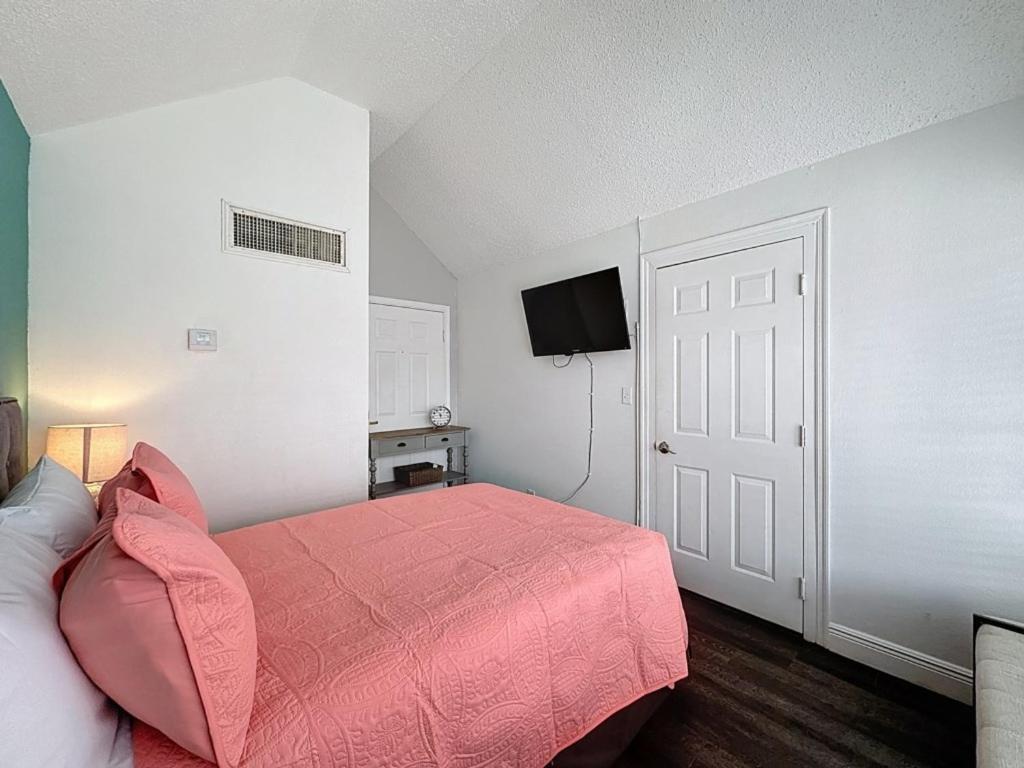 Two Bed In Parkway Palms Apartment Orlando