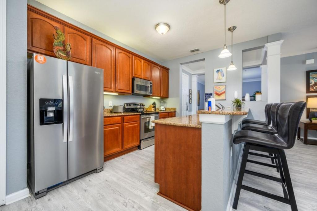 Newly Renovated Premium Condo, Vista Cay - 2002 Orlando