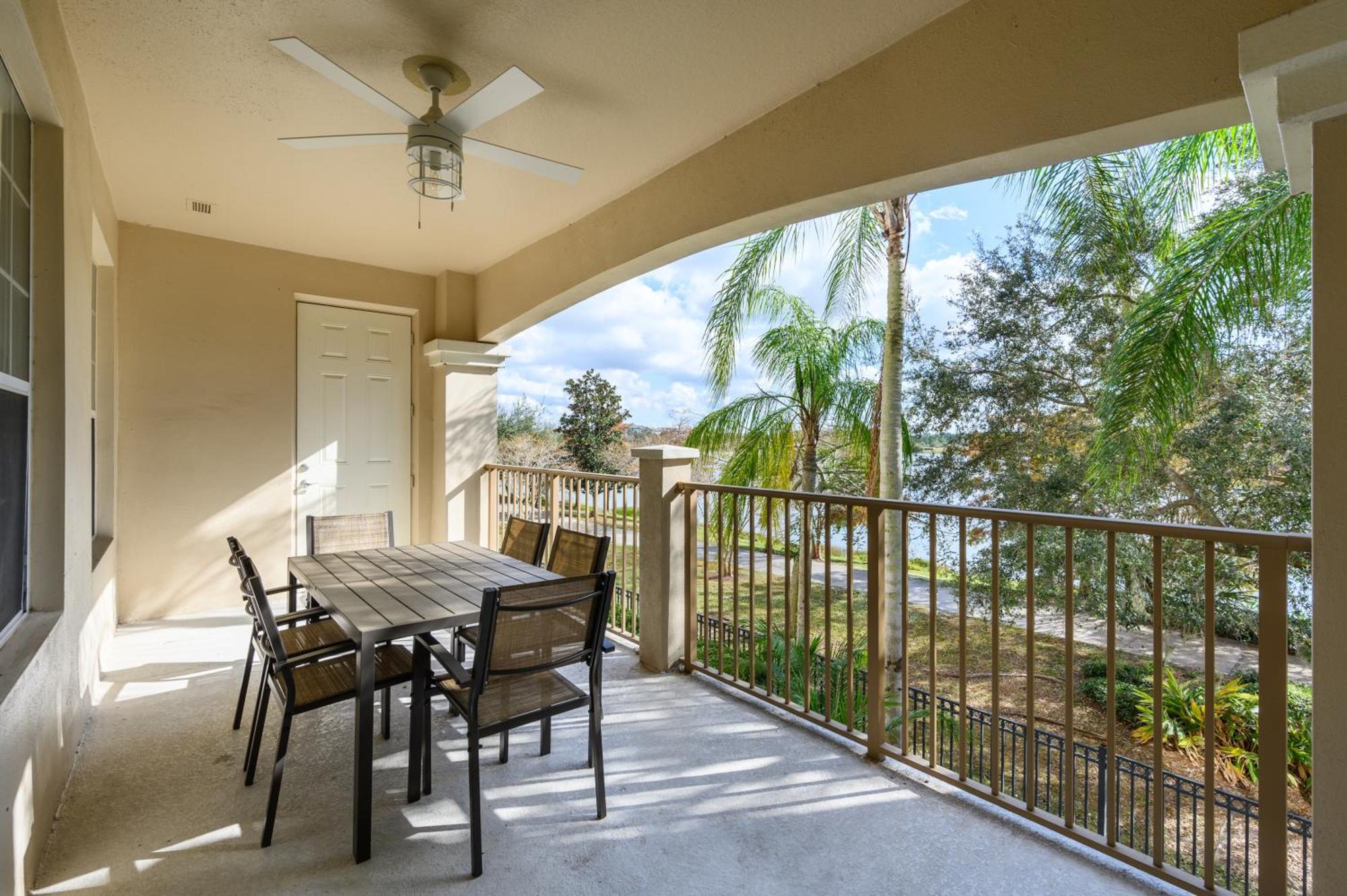 Beautiful Epic Universe Condo, Vista Cay - 1004 * Orlando