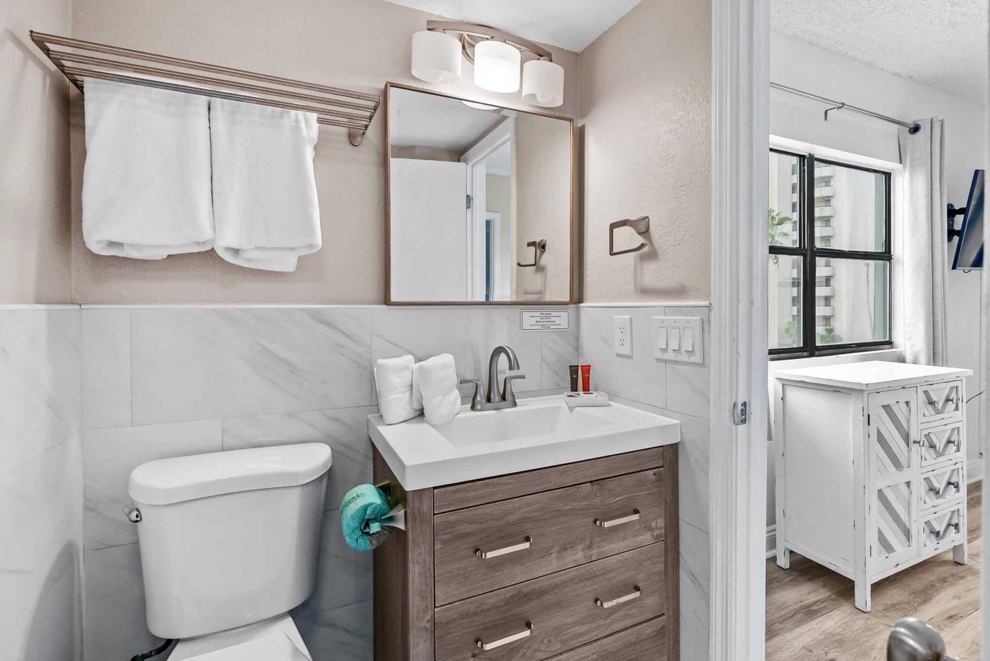 New Amazing 2 Bedrooms Nex To Universal