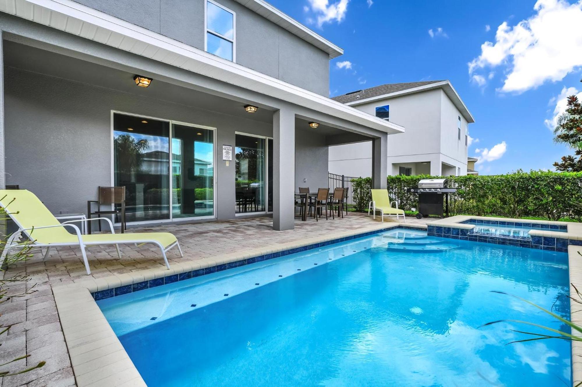 Inviting With Game Room, Private Pool And Water Park Access By Rentyl - 7592 Marker Holiday home