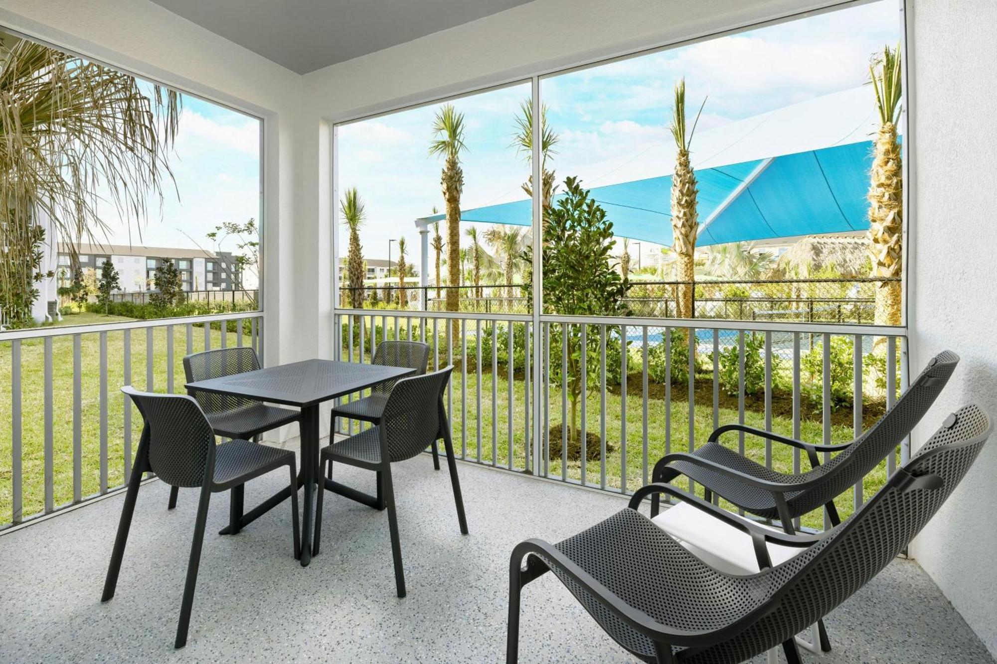 Villatel Resort, By Marriott Bonvoy Hotel Orlando
