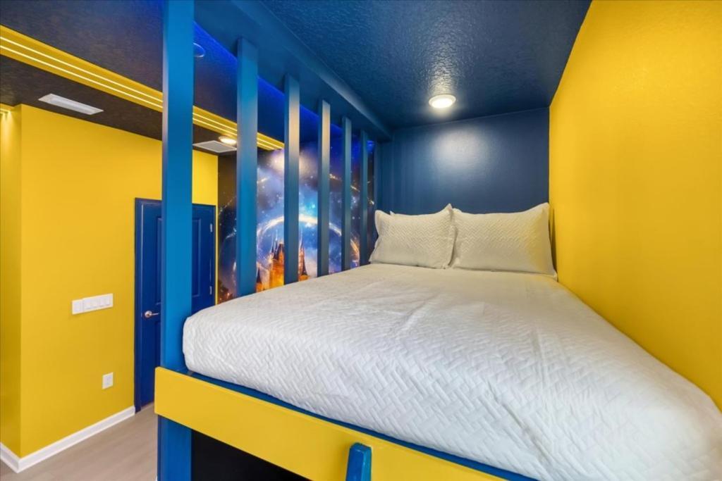 10 Bedrooms - 9 Bathroom - Paradiso 5767hs * Orlando