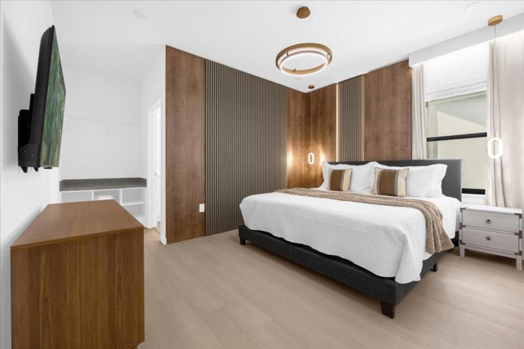 10 Bedrooms - 9 Bathroom - Paradiso 5767hs Holiday home