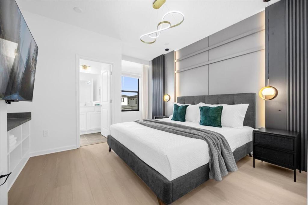 10 Bedrooms - 9 Bathroom - Paradiso 5767hs Holiday home