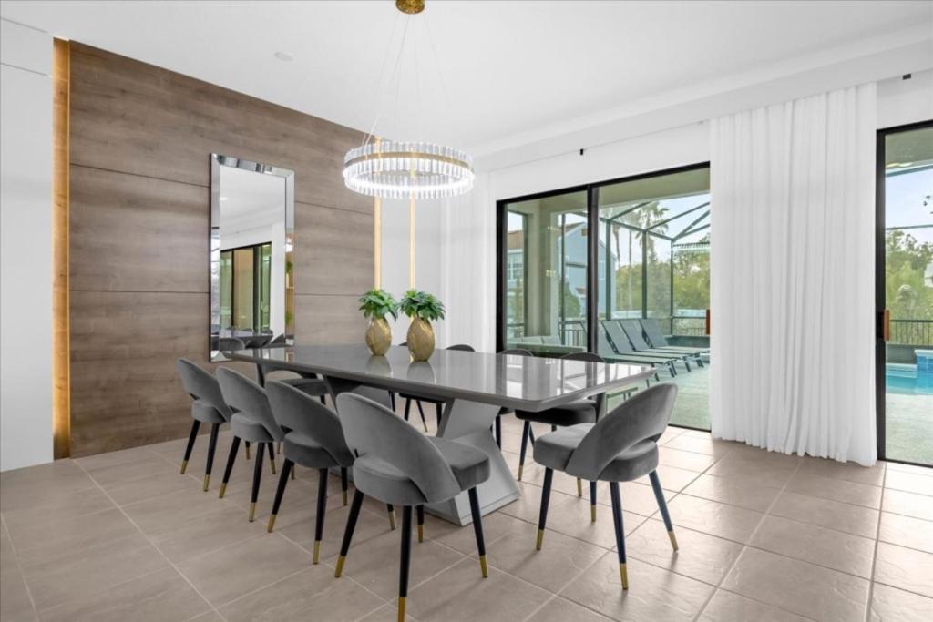 10 Bedrooms - 9 Bathroom - Paradiso 5767hs * Orlando