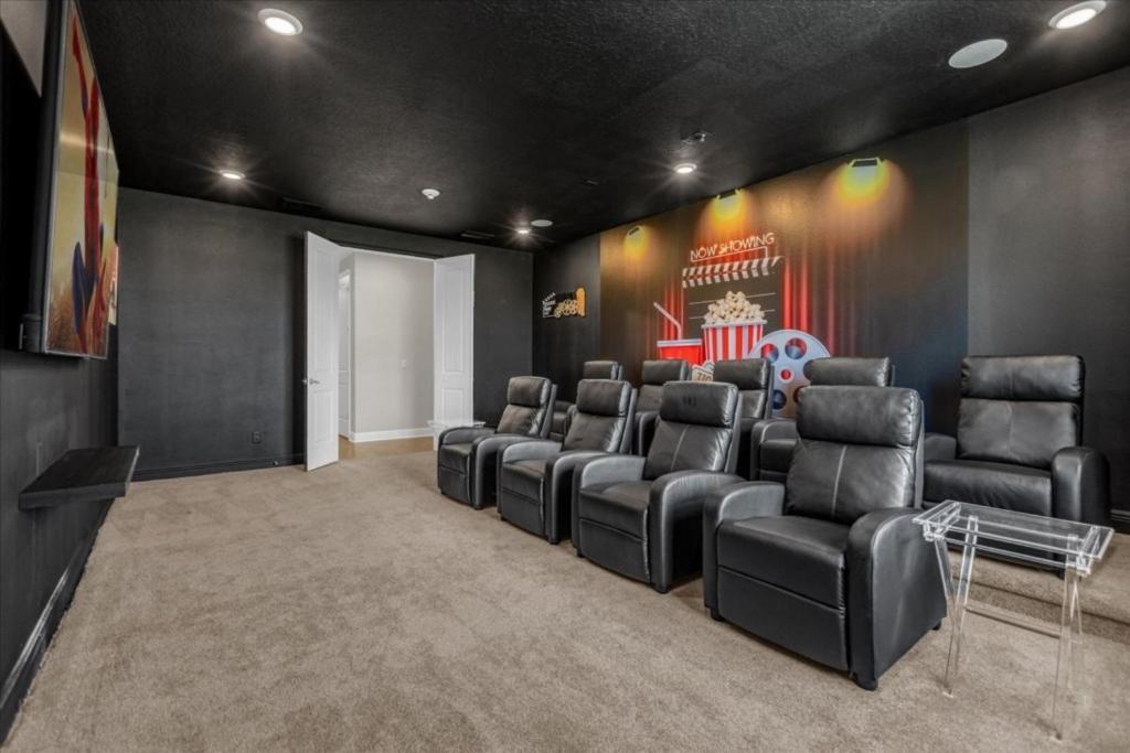 10 Bedroom- 10,5 Bathroom- Encore 205ss