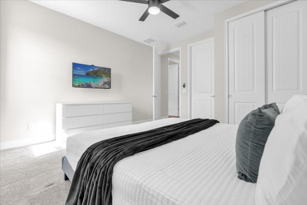 10 Bedroom- 10,5 Bathroom- Encore 205ss * Orlando