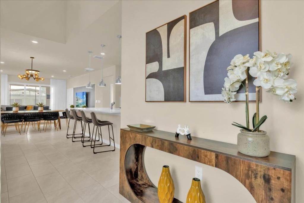7 Bedrooms - 5,5 Bathrooms - Windsor Cay 16203tw Holiday home *