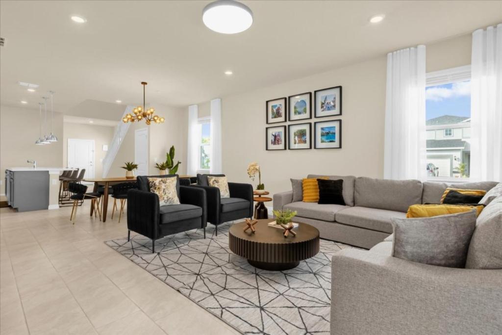 7 Bedrooms - 5,5 Bathrooms - Windsor Cay 16203tw * Orlando