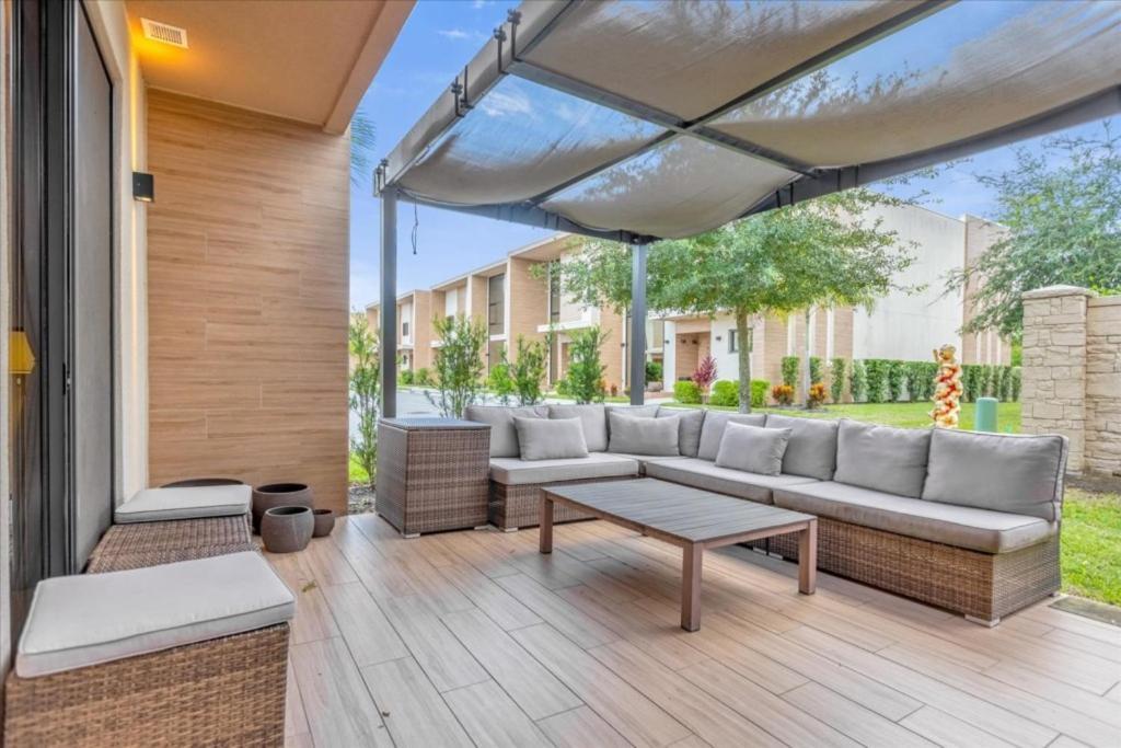 Holiday home 4 Bedroom-4,5 Bathroom-magic Village Views3131rw