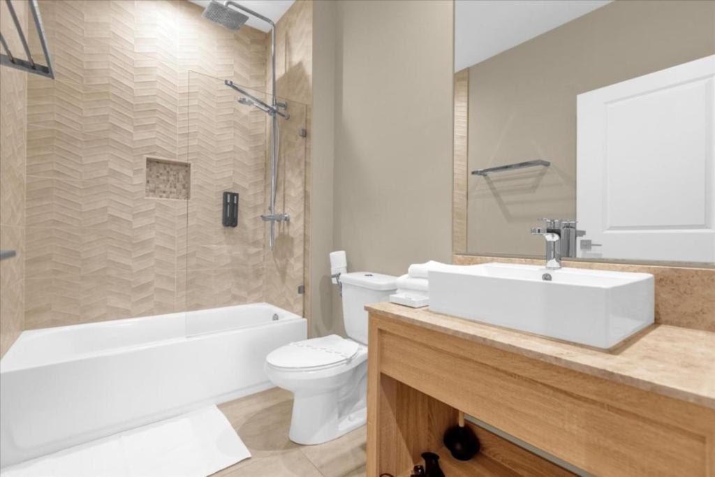 4 Bedroom-4,5 Bathroom-magic Village Views3131rw Orlando