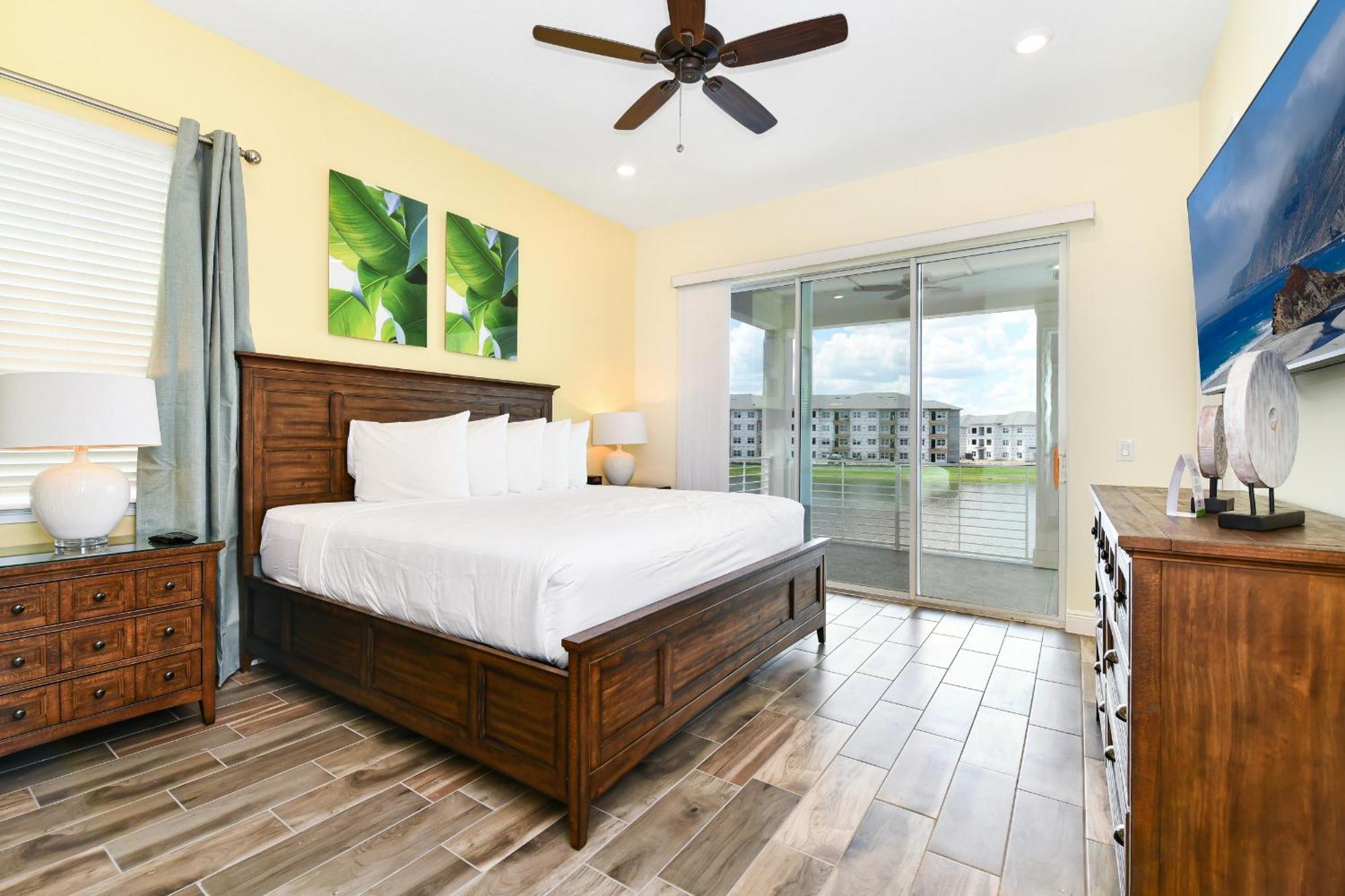 Waters Edge Near With Margaritaville Island H20 Access - 8129su Villa Orlando
