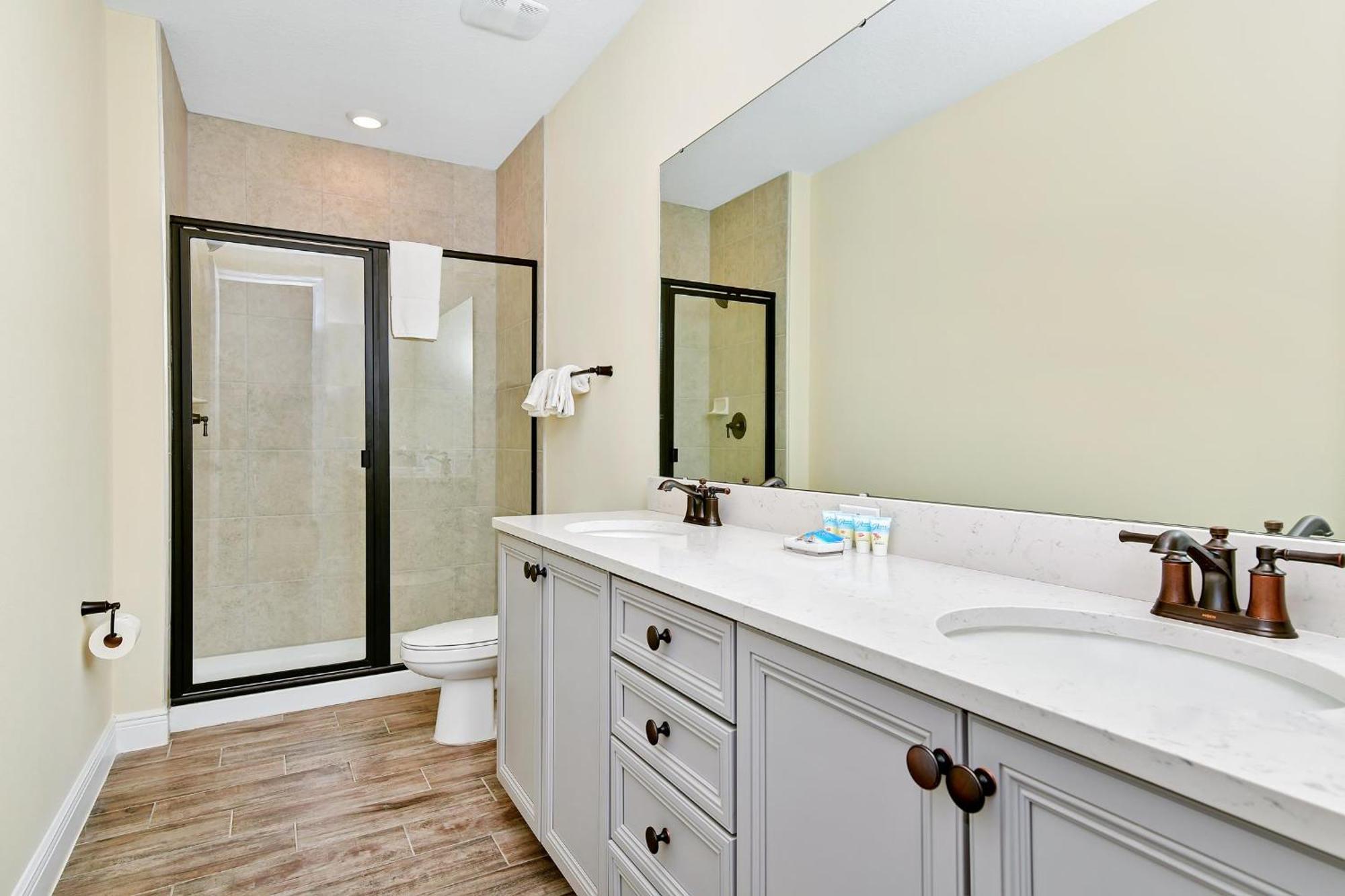 Breezy Blue Near With Margaritaville Island H20 Waterpark Access - 2952cs Villa Orlando