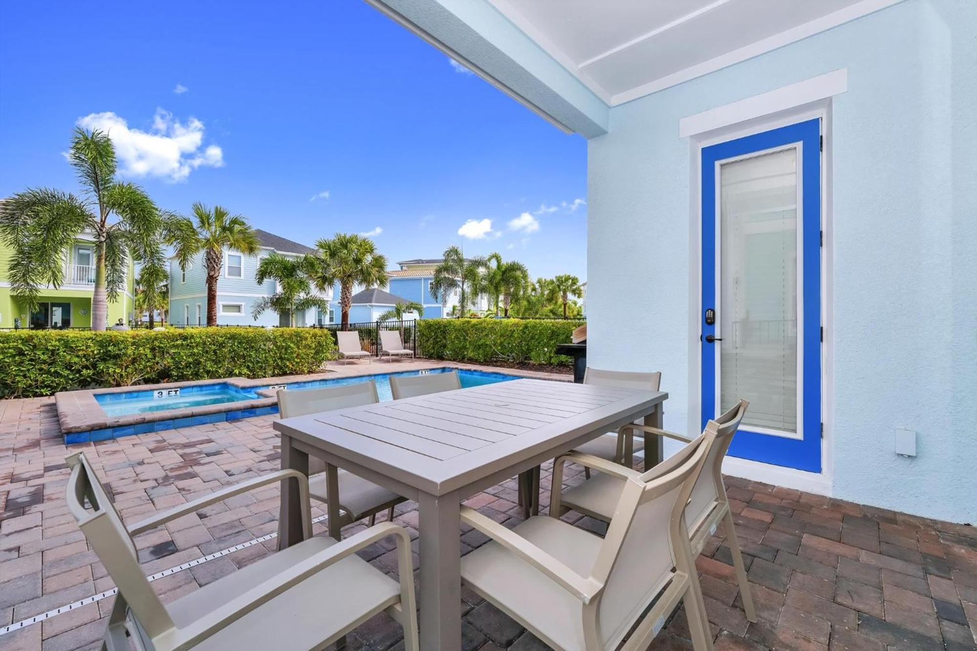 Holiday home Aqua Blue Near With Margaritaville Island H20 Waterpark Access - 2930sr *