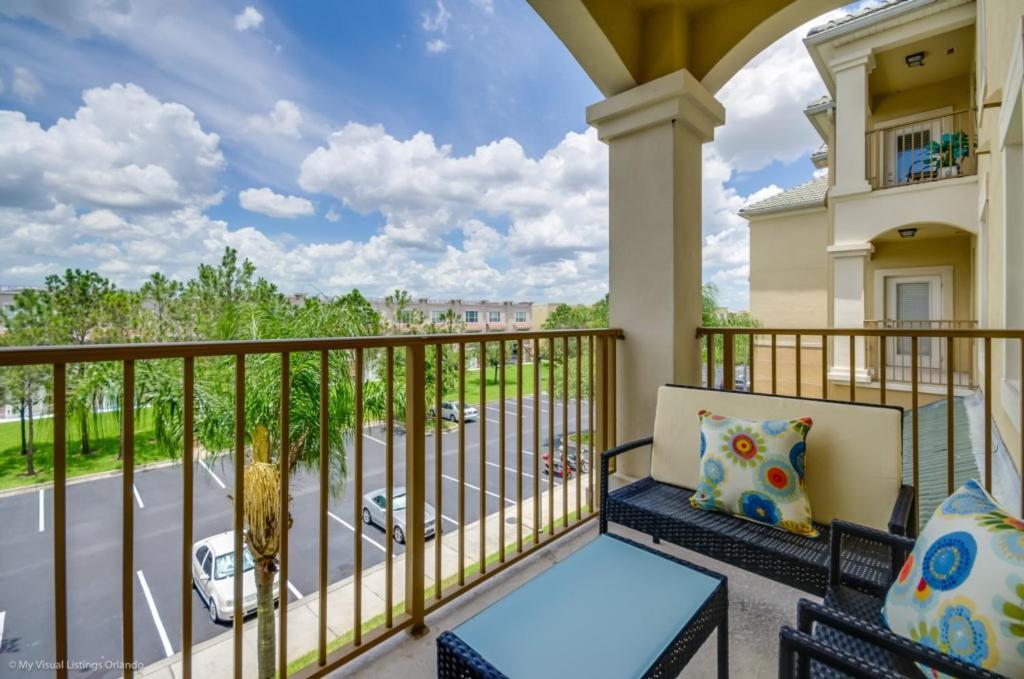 Apartment Beautiful Modern Vista Cay Condo, Near Parks-3025 *