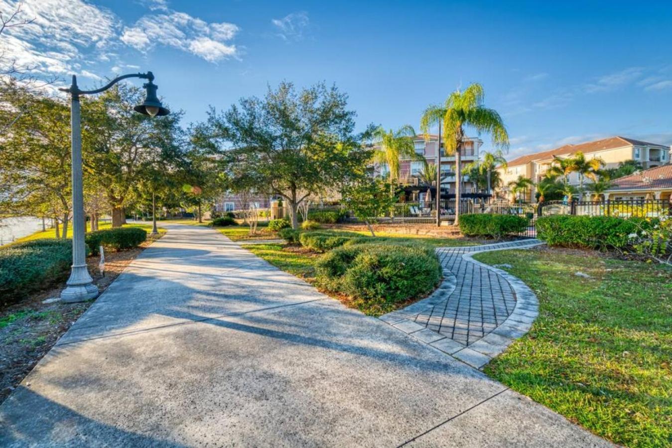 Vcr2-402 Brand New - Convention Center Holiday home