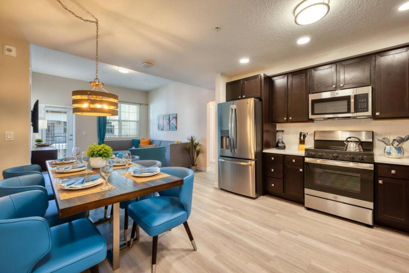 Vcr2-402 Brand New - Convention Center Holiday home
