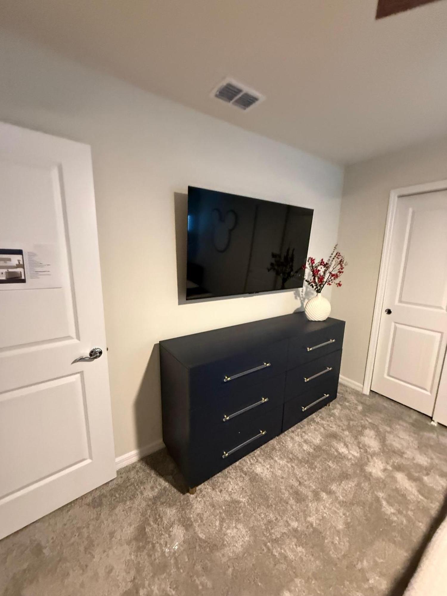10 Bedroom Home, Themed Rooms, Private Pool, In New Windsor Cay Holiday home Orlando
