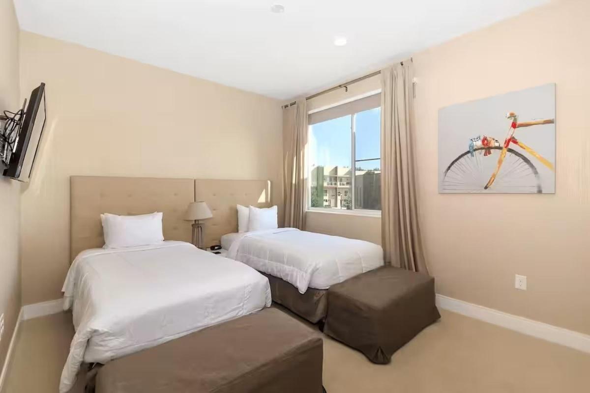 Magical & Spacious Minutes From Parks * Orlando