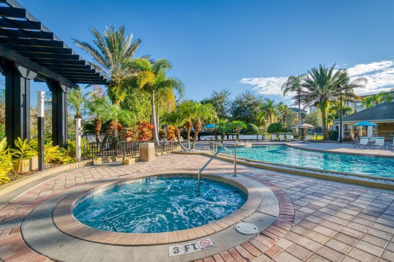 Apartment Is3-303 - Lakeview Unit - Vista Cay *