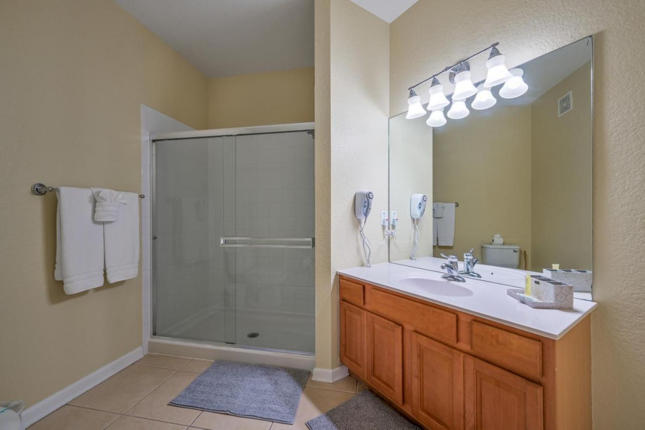 Is3-303 - Lakeview Unit - Vista Cay Orlando