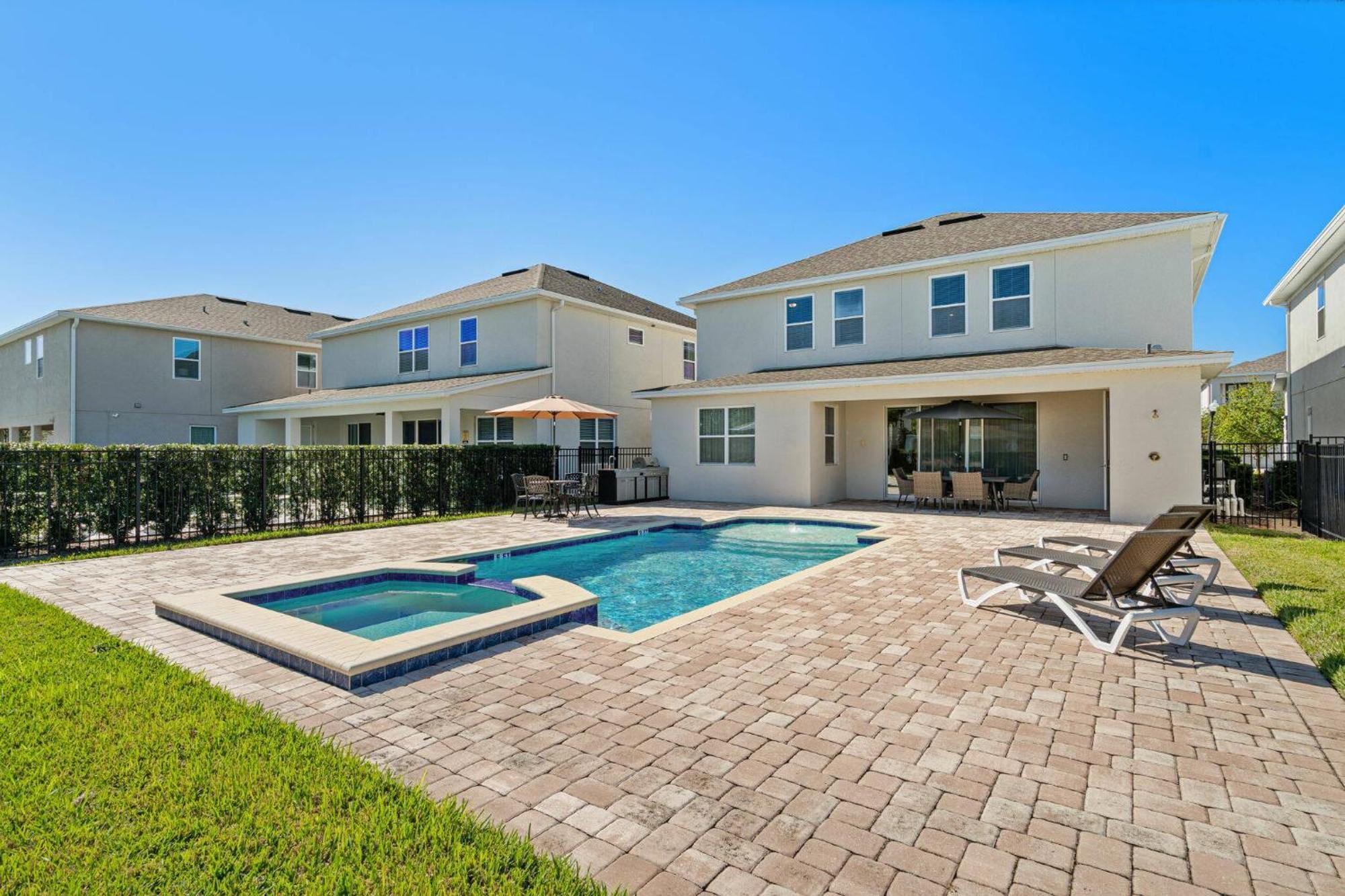 Holiday home Chic Gateway - 5 Bedroom With Pool And *