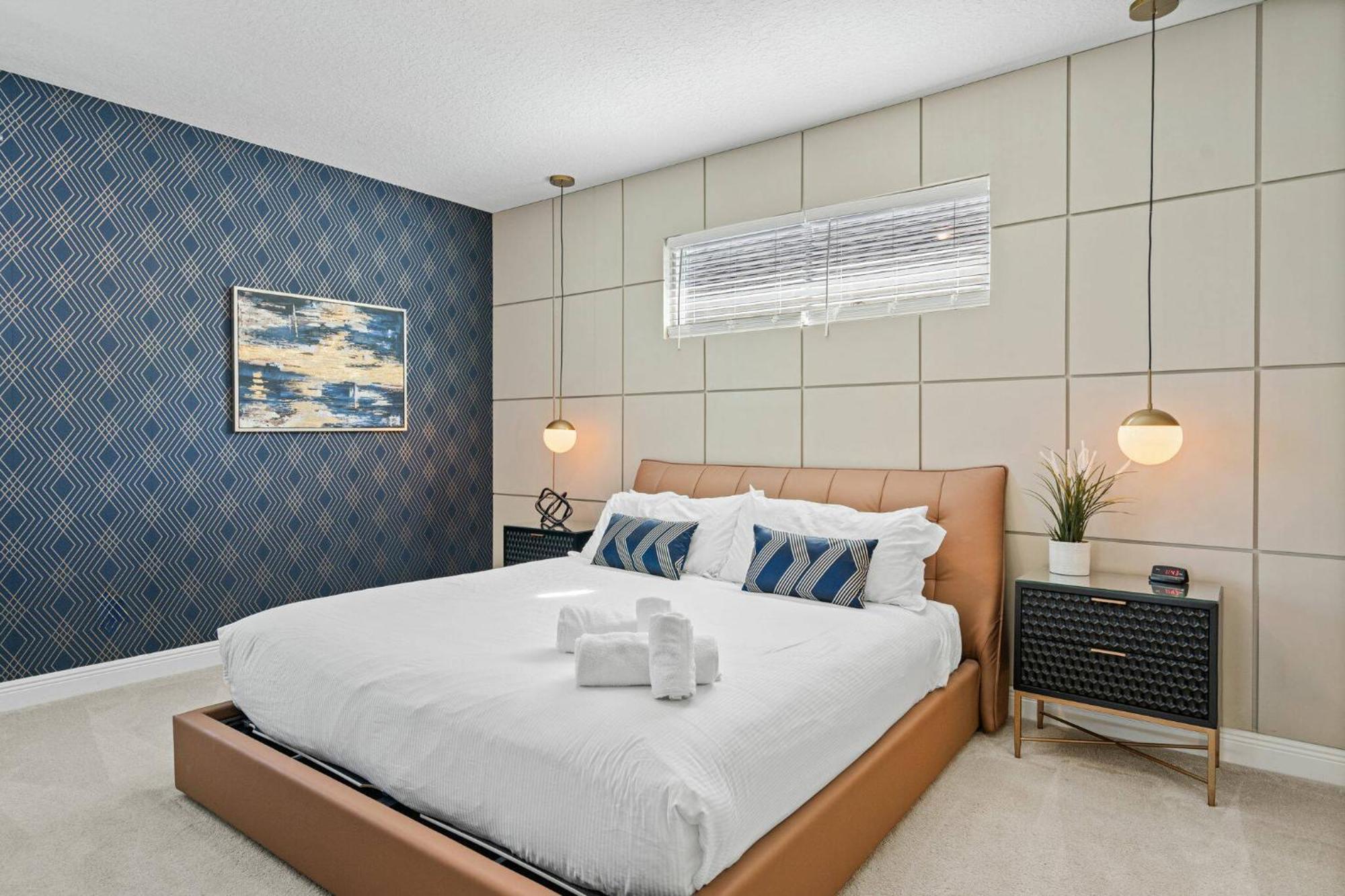 Holiday home Chic Gateway - 5 Bedroom With Pool And
