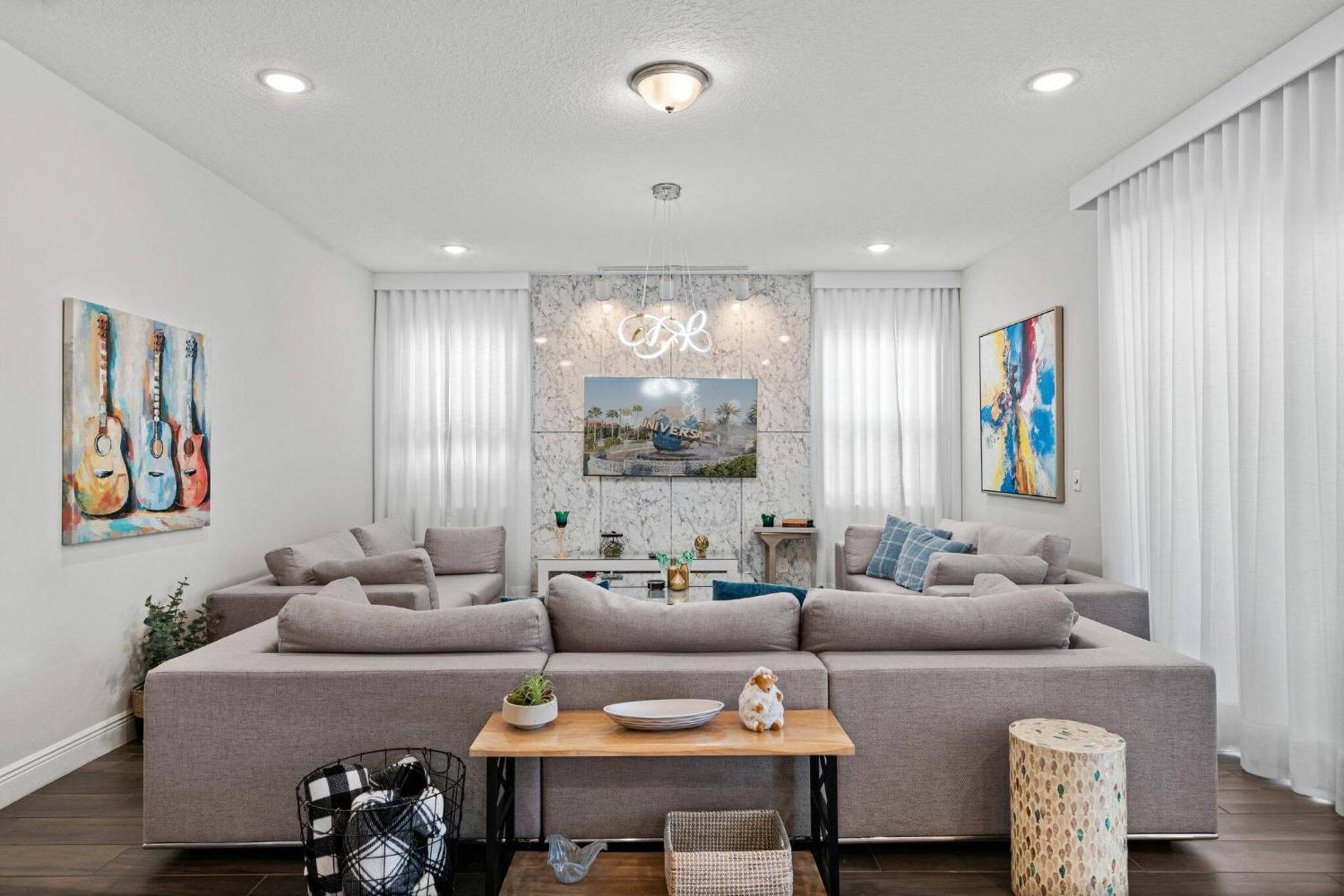 Chic Gateway - 5 Bedroom With Pool And *