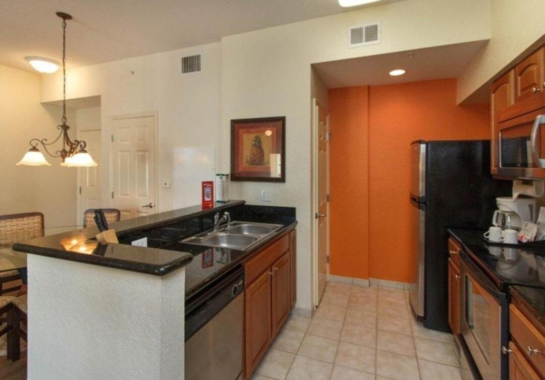 Luxury 3br-2ba Apartment