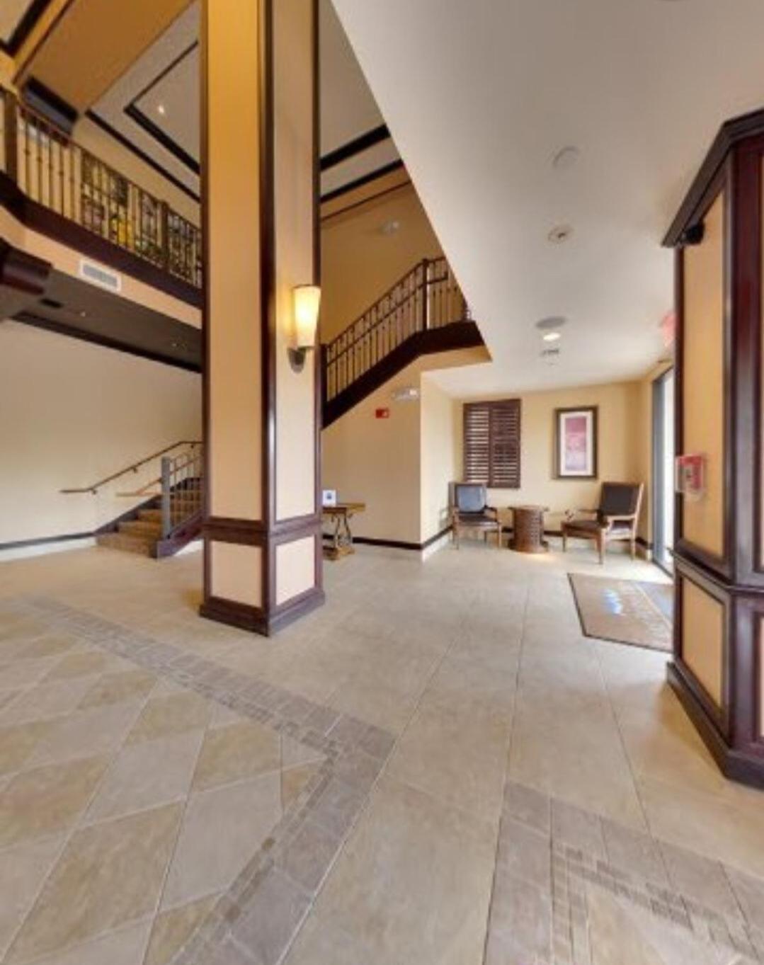 Luxury 3br-2ba Apartment