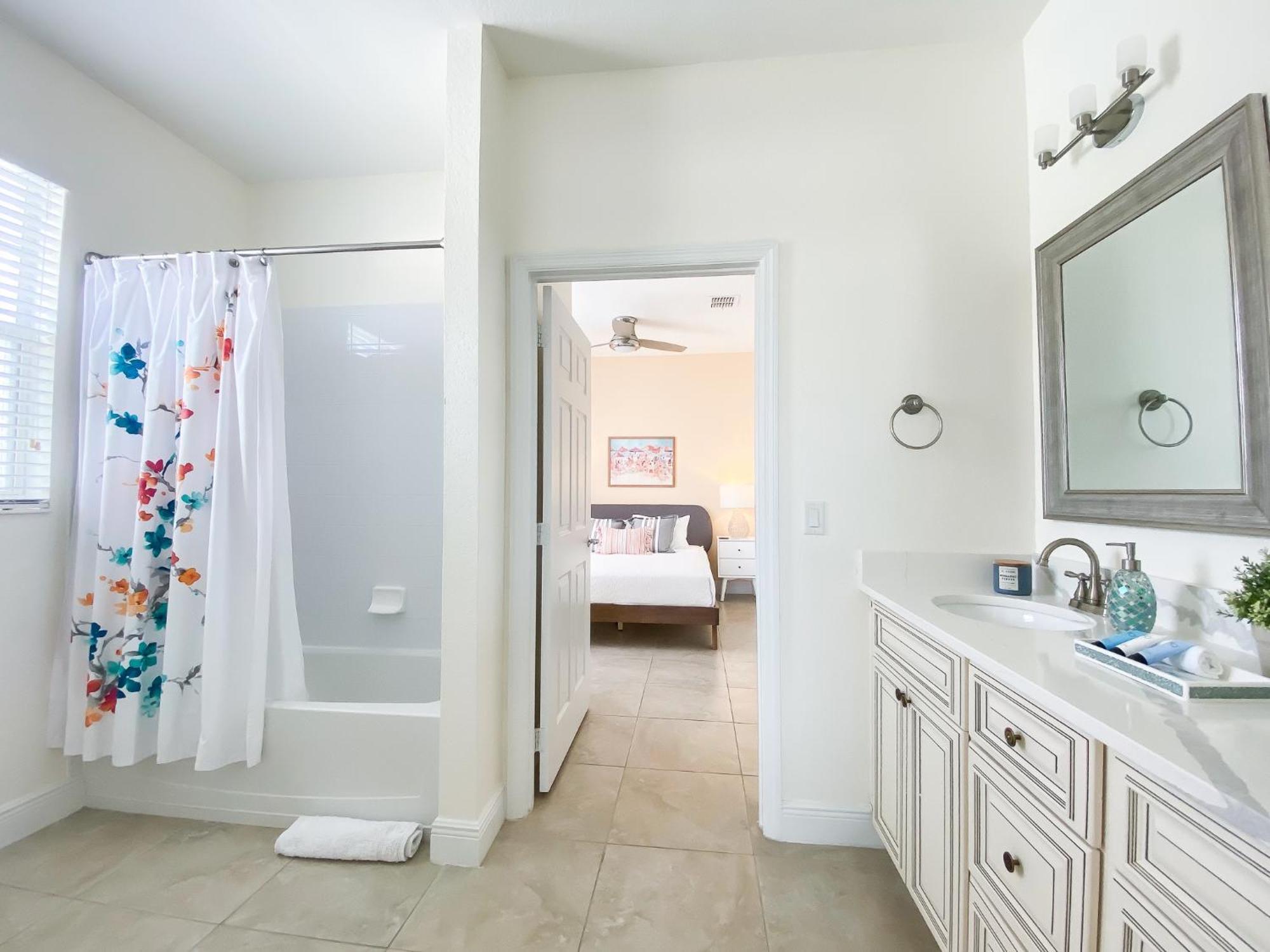 4862 Cayview Avenue 408 Orlando