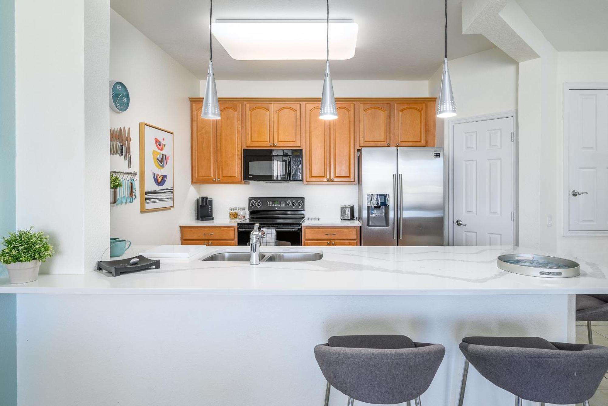 4862 Cayview Avenue 408 *