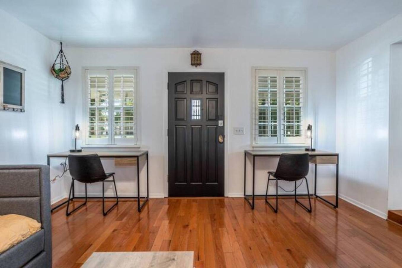 Holiday home Bright 1br Fast Wi-fi Ideal For Work *