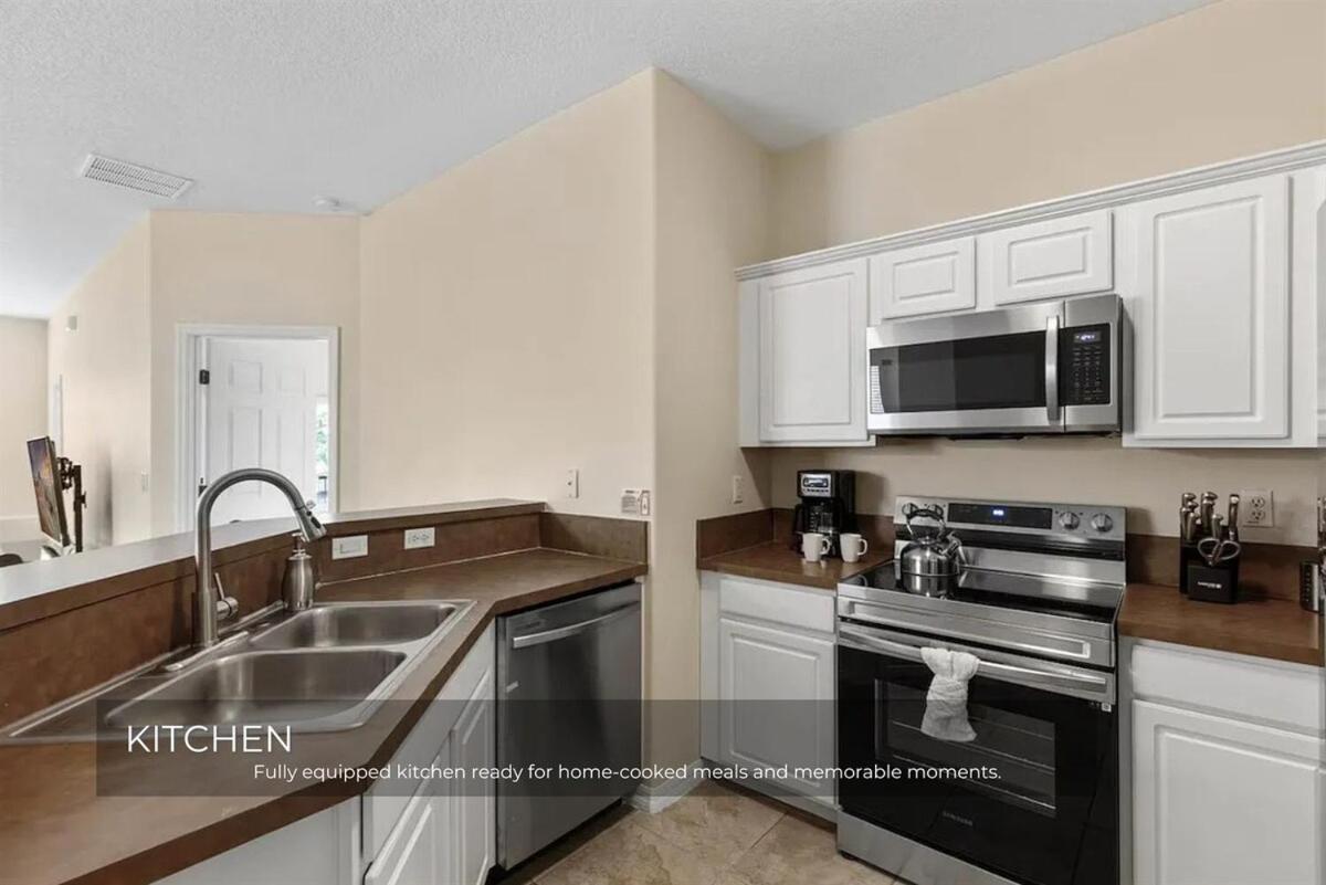 Charming 3-bedroom In Gated Oakwater Orlando