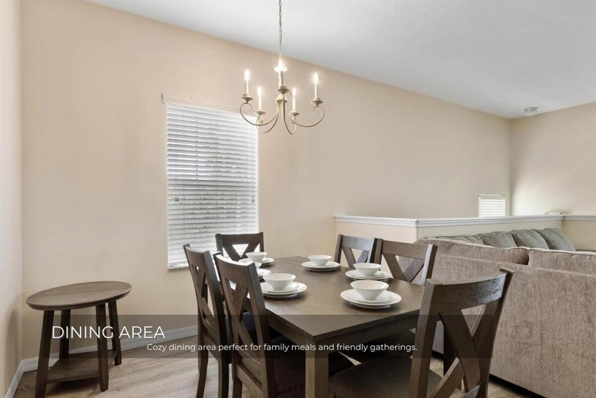 Holiday home Charming 3-bedroom In Gated Oakwater *