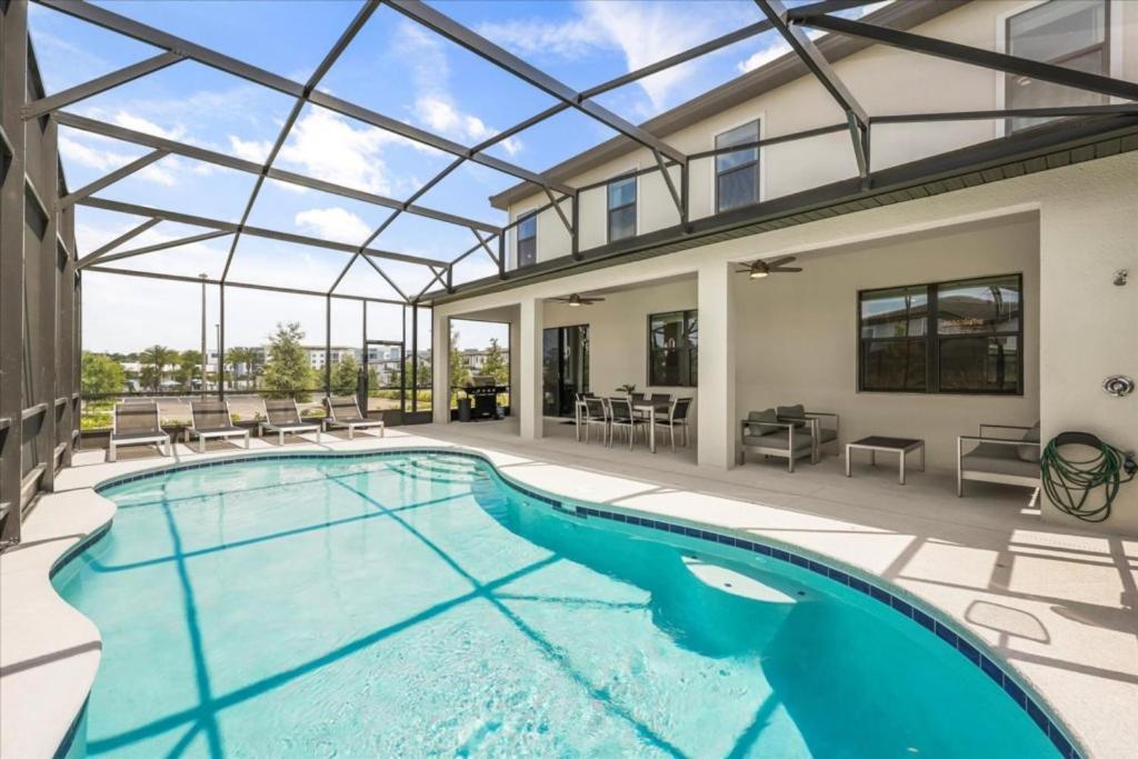 8 Bedrooms- 8 Bathrooms- Paradiso Grande 6265 Ss Holiday home *