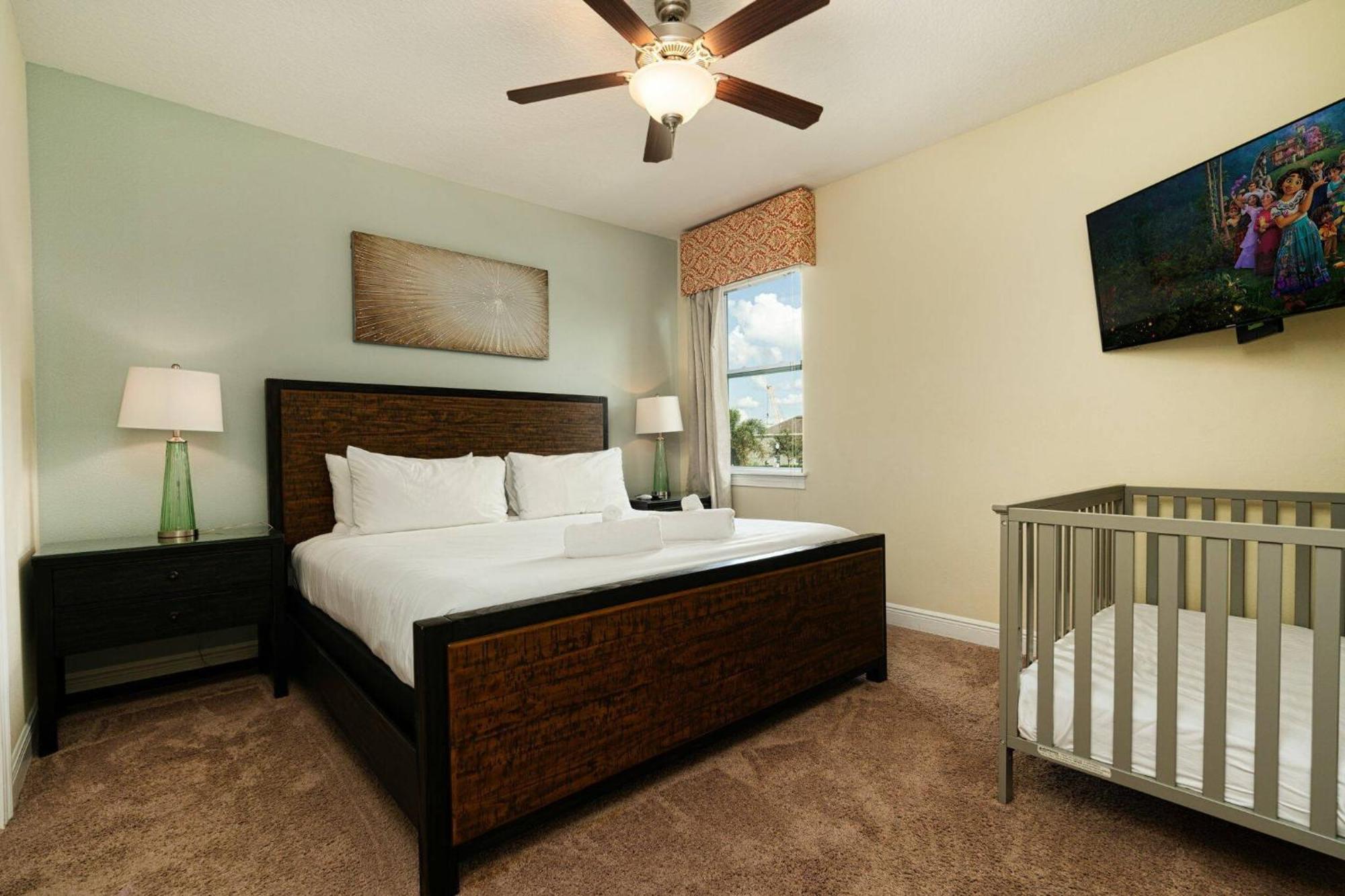 - Encore 1565 Villa Orlando