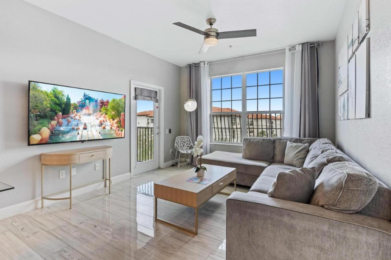 Apartment 4102 Stylish 3-bedroom At Vista Cay 404 *