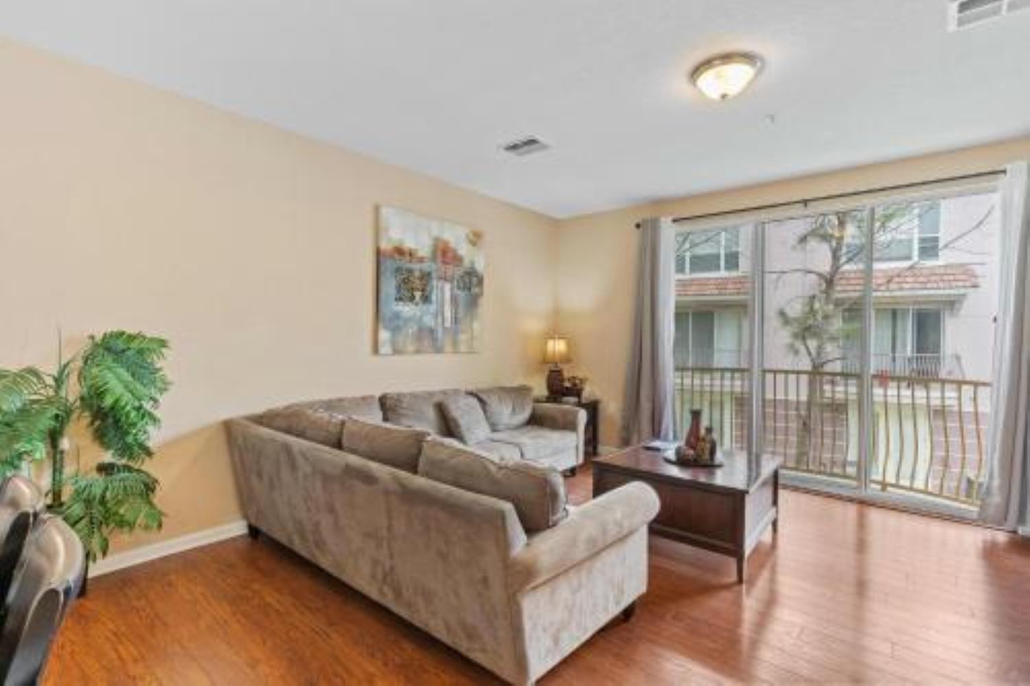 Apartment 3-story Sanctuary In The Heart Of Orlando85 *