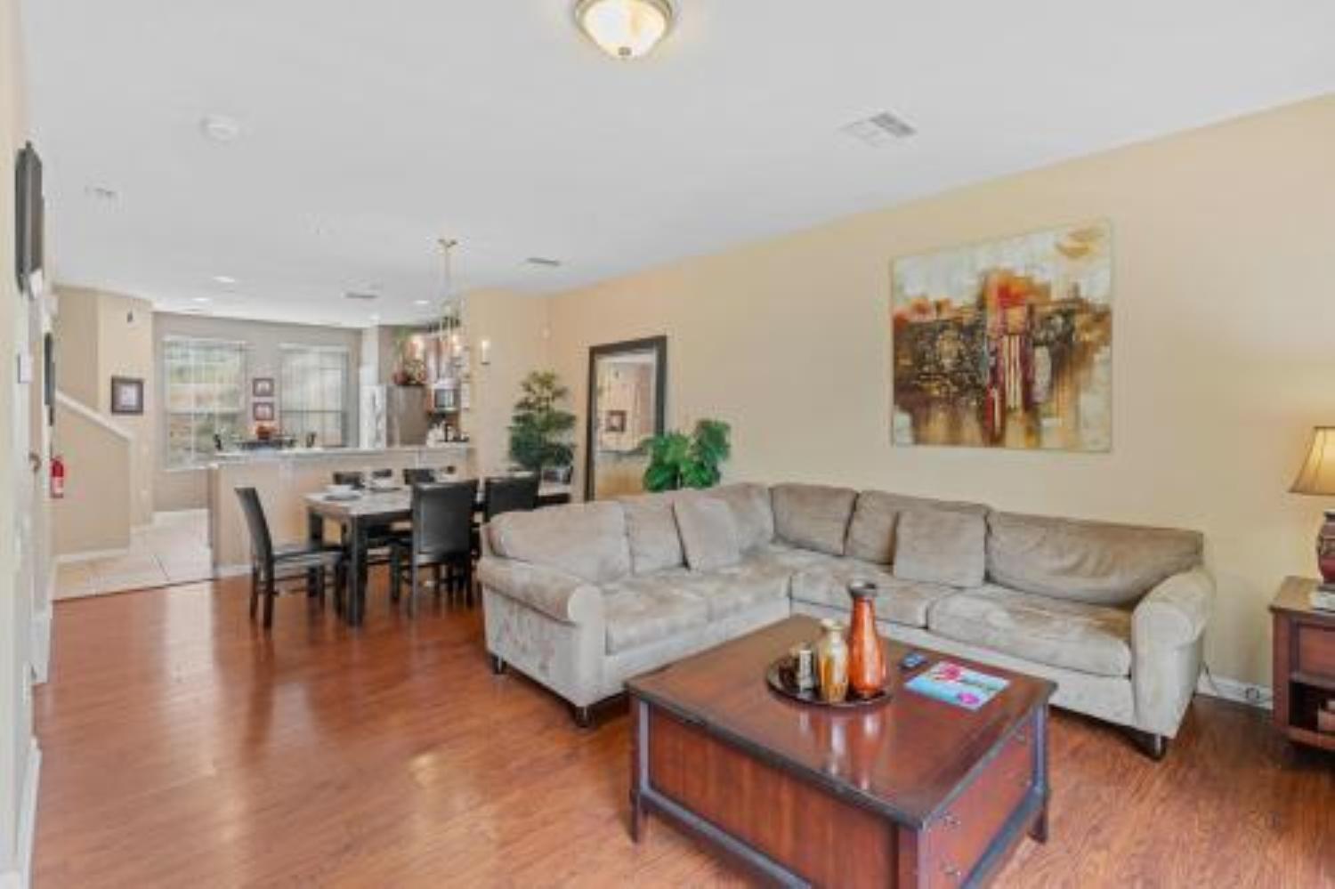 Apartment 3-story Sanctuary In The Heart Of Orlando85 Orlando