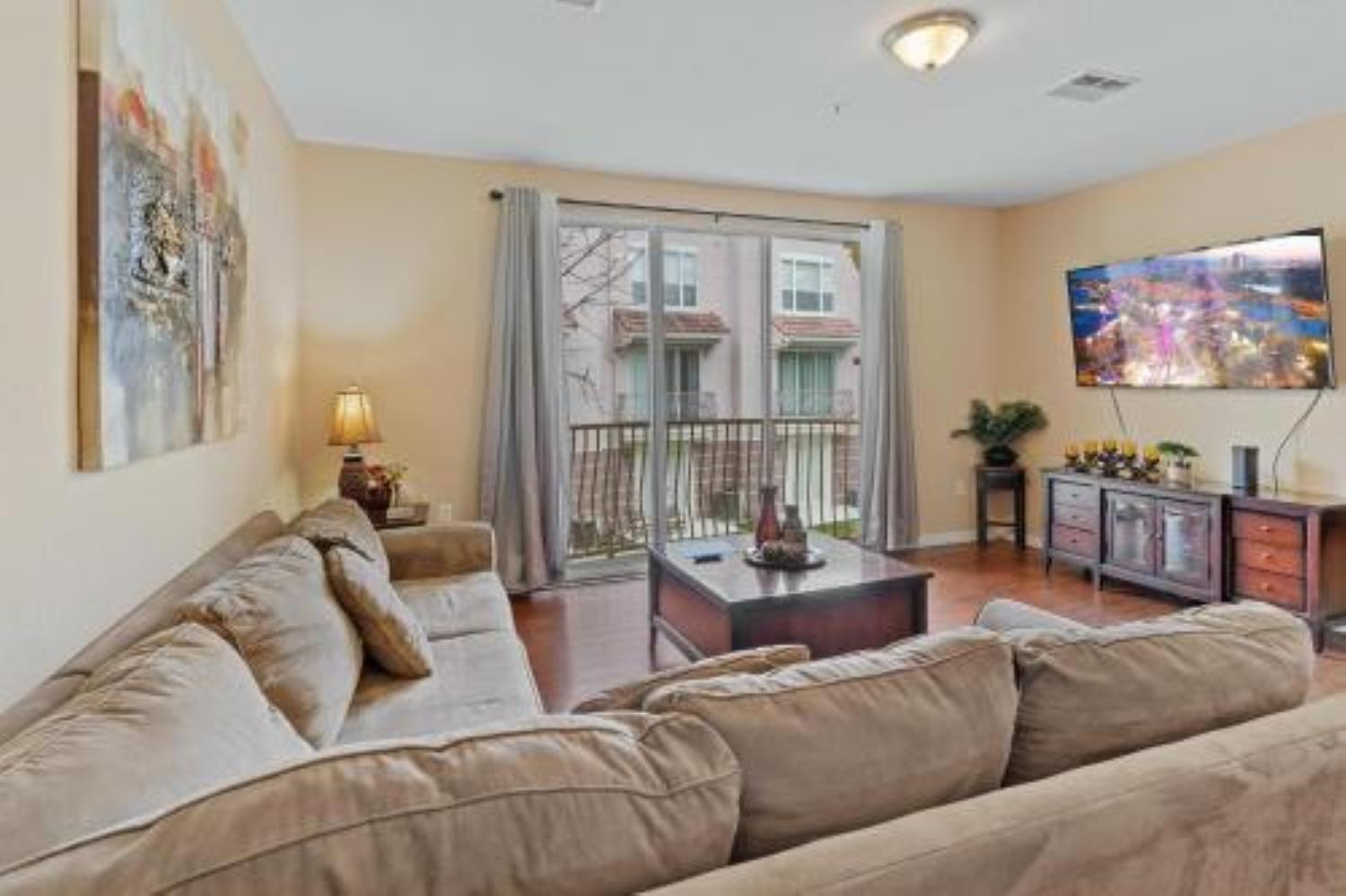 3-story Sanctuary In The Heart Of Orlando85 Apartment *