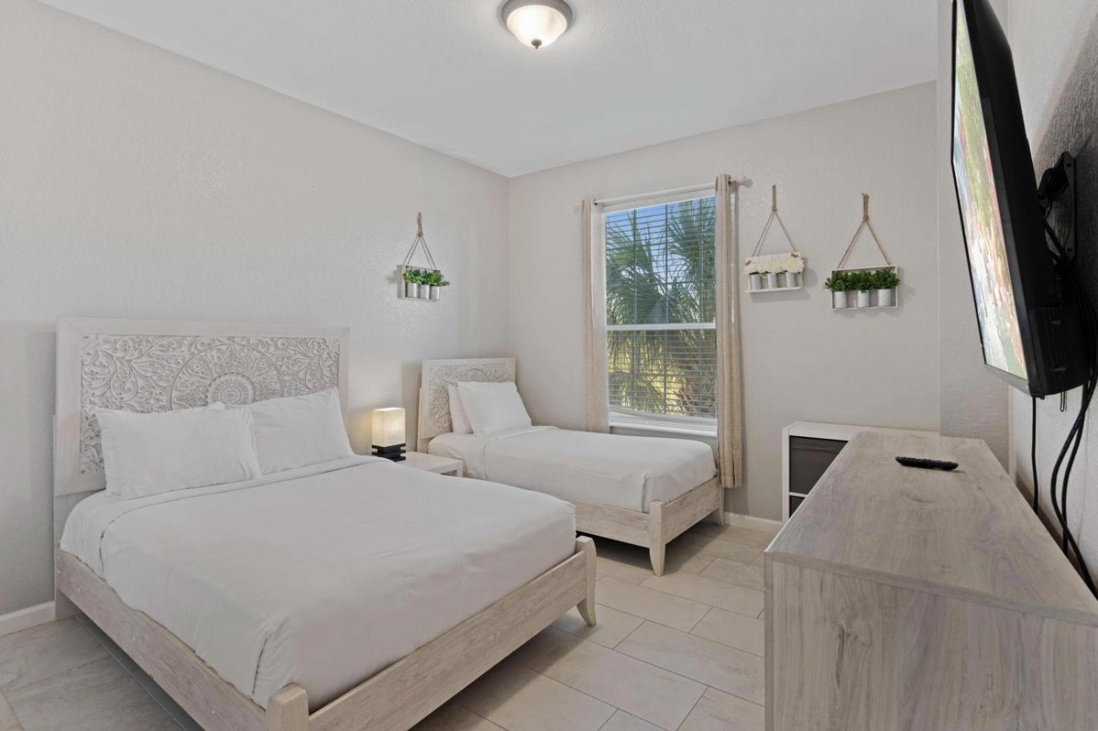 4114 Away From At Vista Cay 306 Orlando