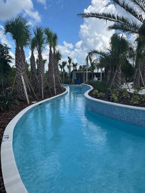 Chic 7bed With Private Pool, Theme Bedrooms *