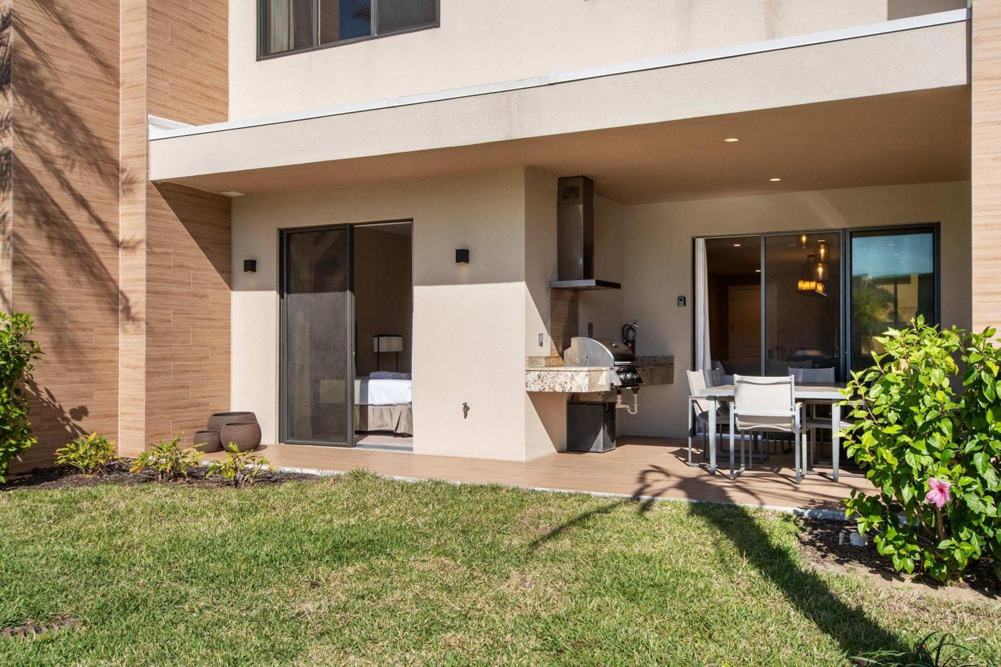 Luxurious Getaway | Chic Villa, Stunning Patio & Exclusive Perks!