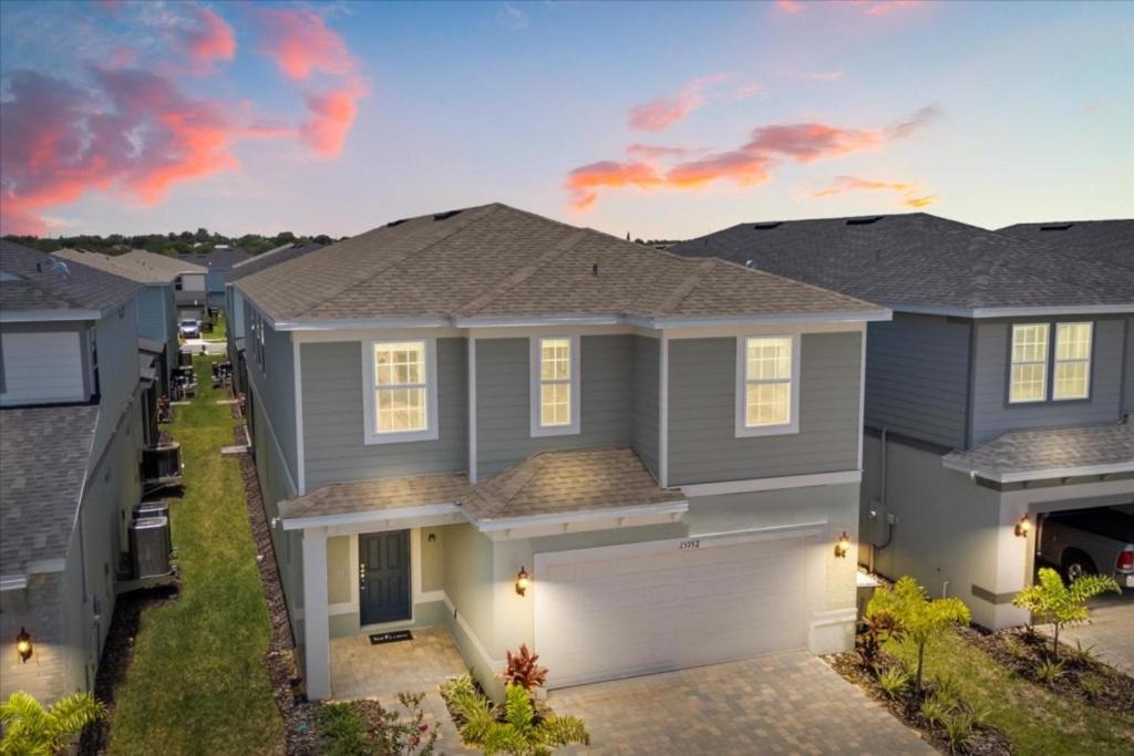 7 Bedrooms - 5,5 Bathrooms - Windsor Cay 15952cc