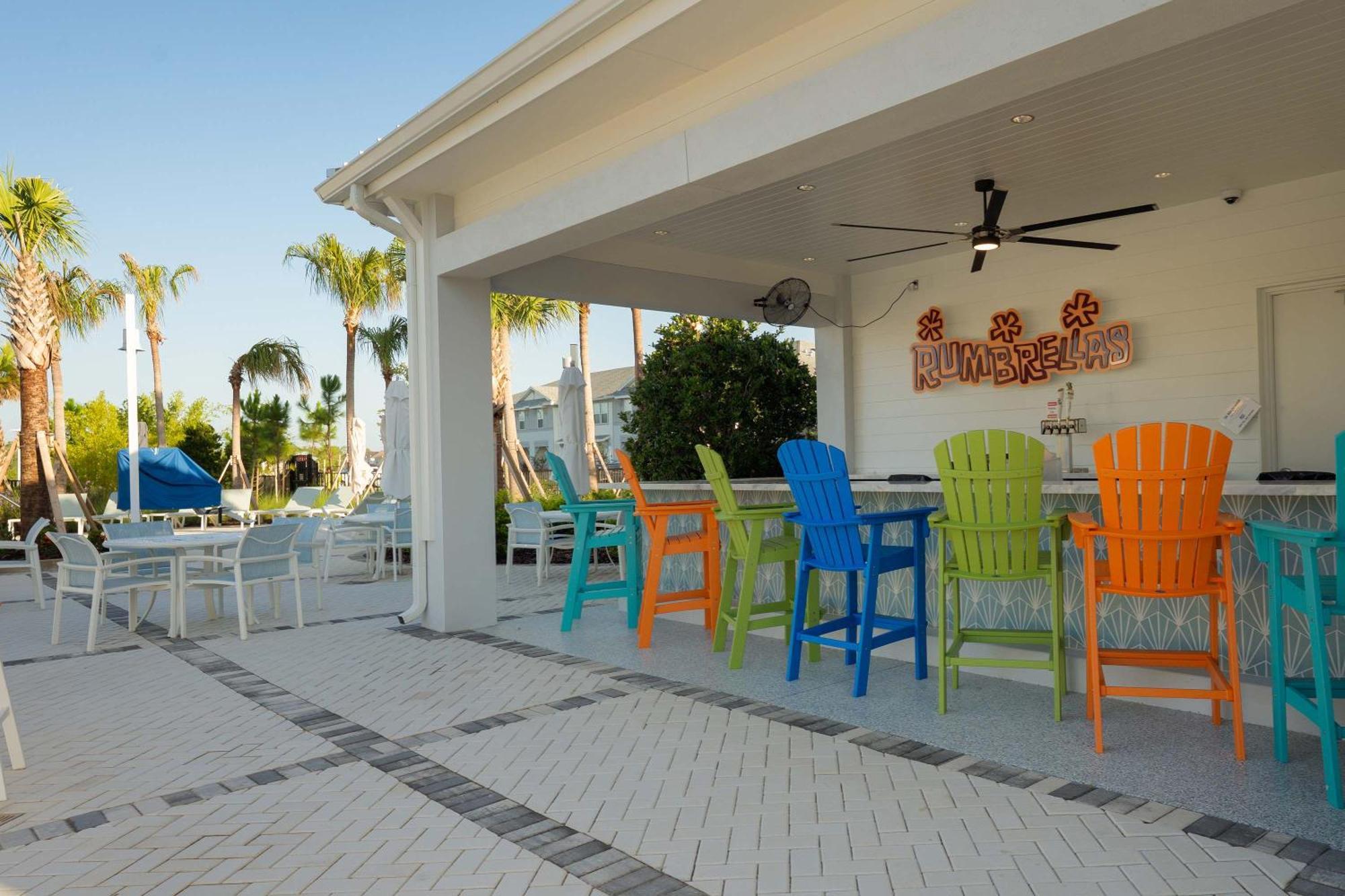 Chic 7bed With Private Pool, Theme Bedrooms Orlando