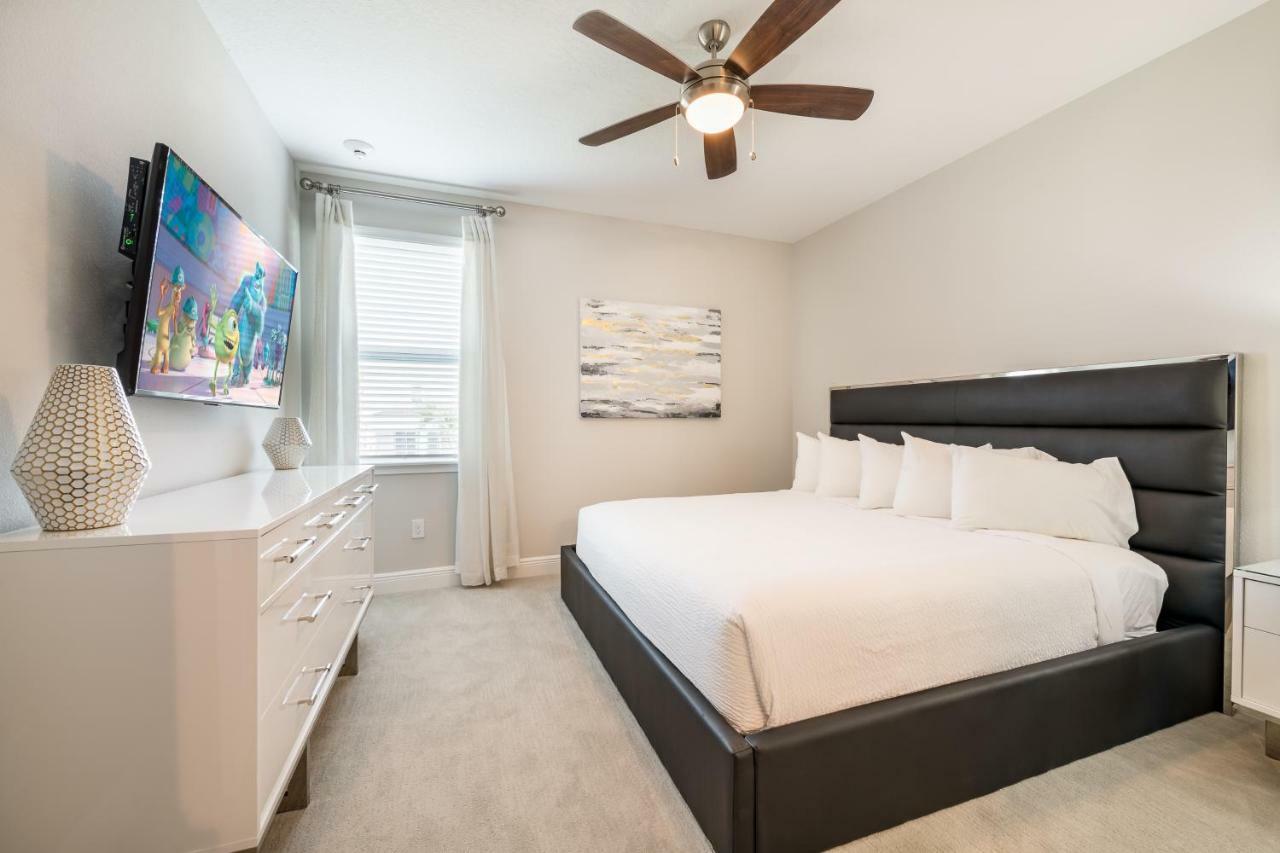 Fantastic Elite By Rentyl: Disney-adjacent With Private Pool And Entertainment Holiday home Orlando